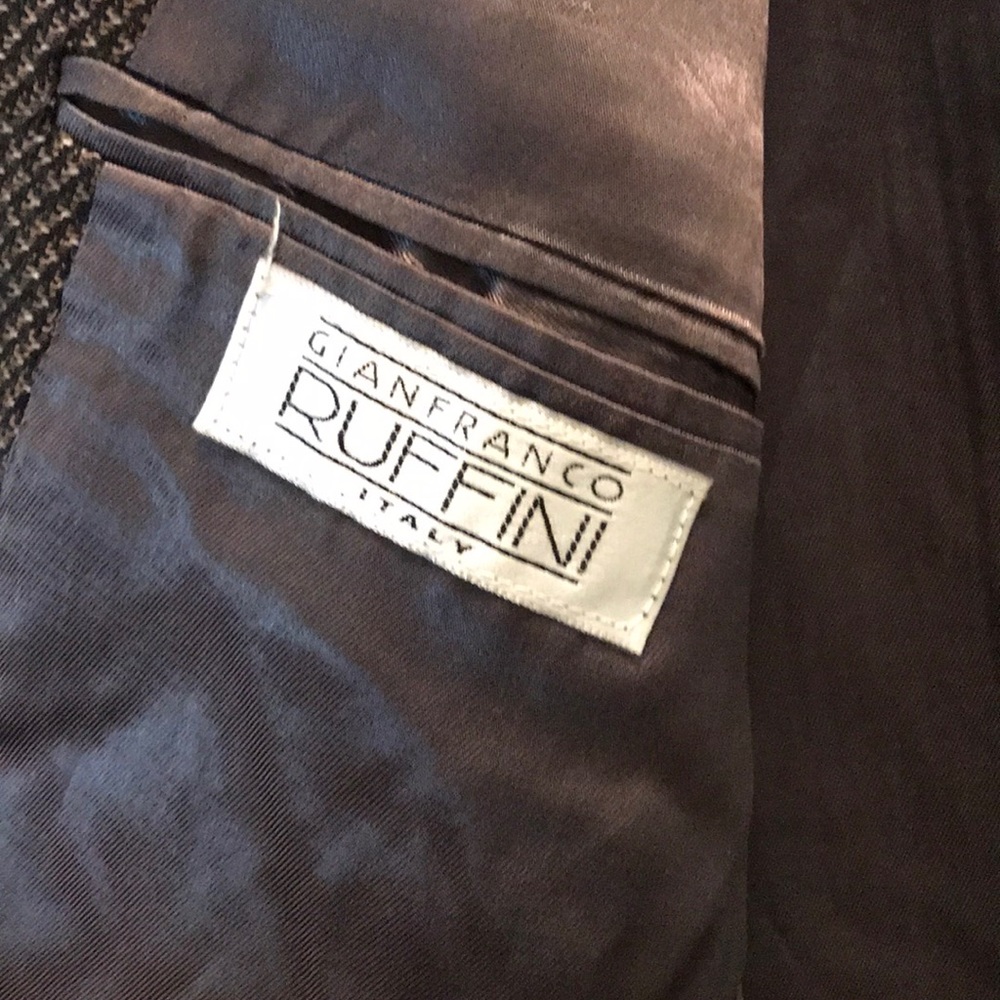 Sports jacket - Picture 2 of 7